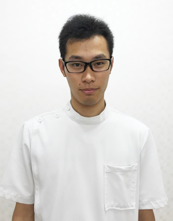 荻島　涼介